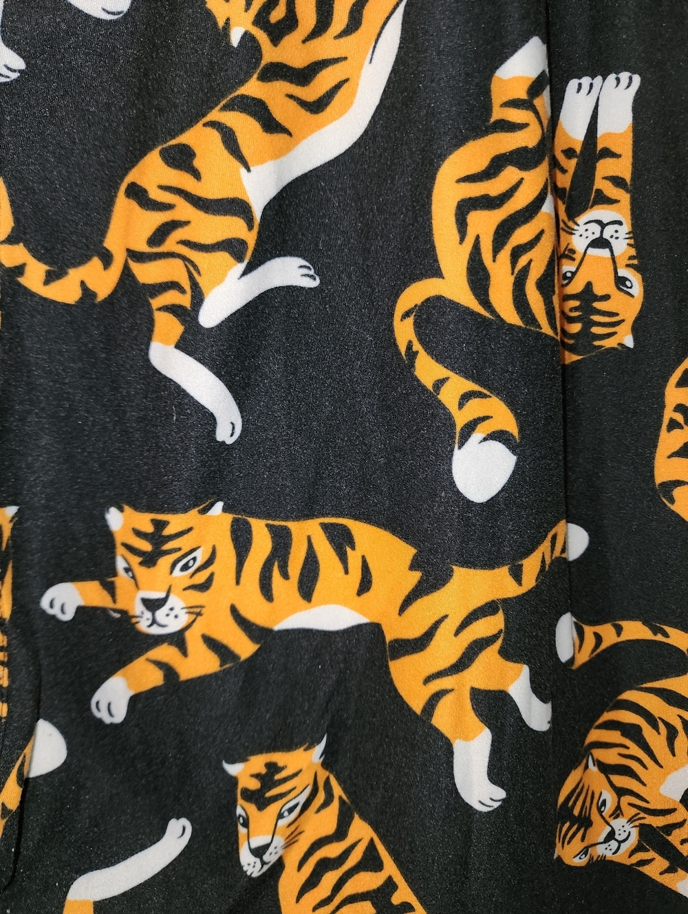 LuLaRoe Tiger Print Leggings TC2